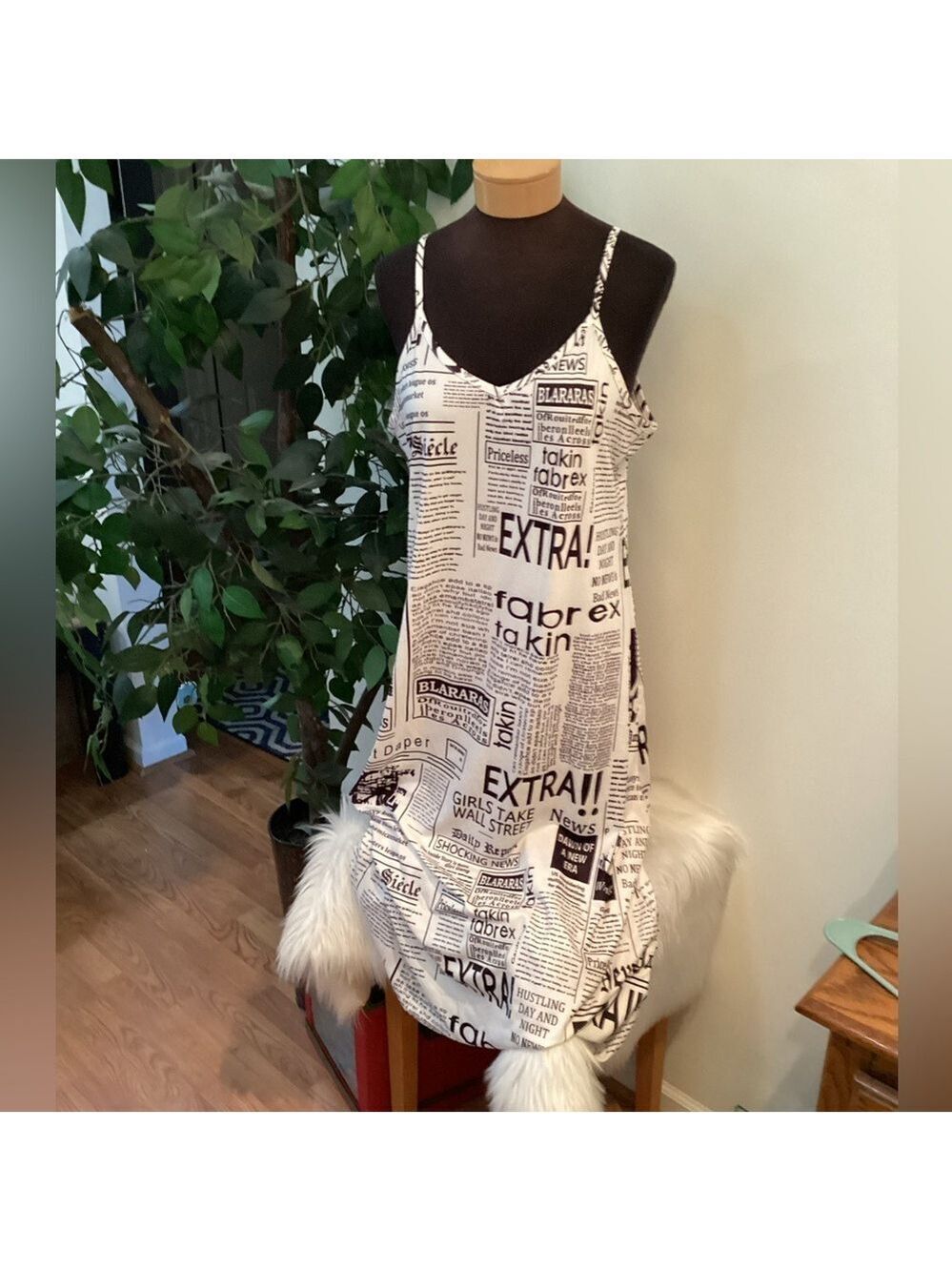 Unbranded newspaper print spaghetti strap summer dress Woman’s size XXL